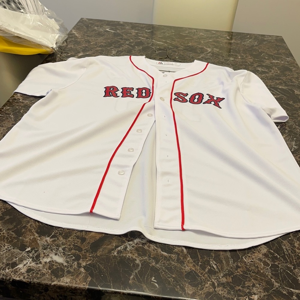 Red Sox Pedroia Jersey. White and Red. Size 3XT
